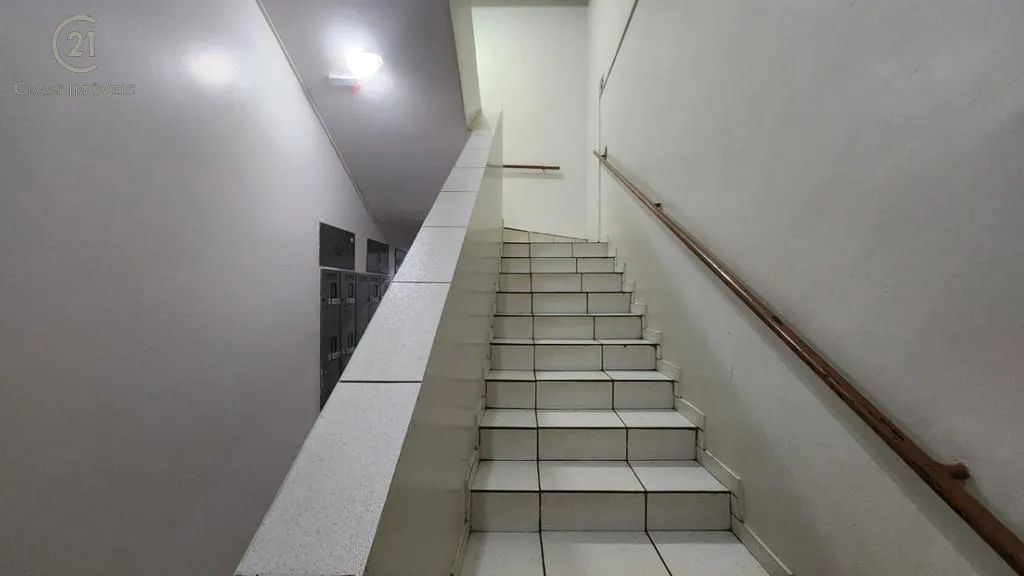Apartamento para alugar em Londrina, Centro, com 1 quarto, com 50 m², Edifício Benignidade - Foto 2