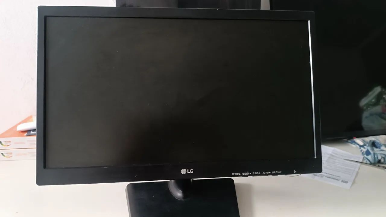 Monitor LG Flatron 19M37A-B 18,5" LED - 75Hz - VGA - Foto 2