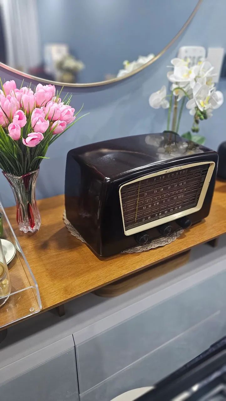 Radio ZENITH DECADA DE 1940 FUNCIONANDO. - Foto 2