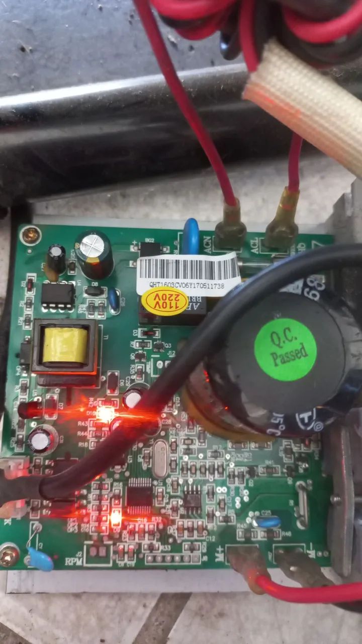 Manutenção em esteiras e equipamentos ergometricos em geral  - Foto 2
