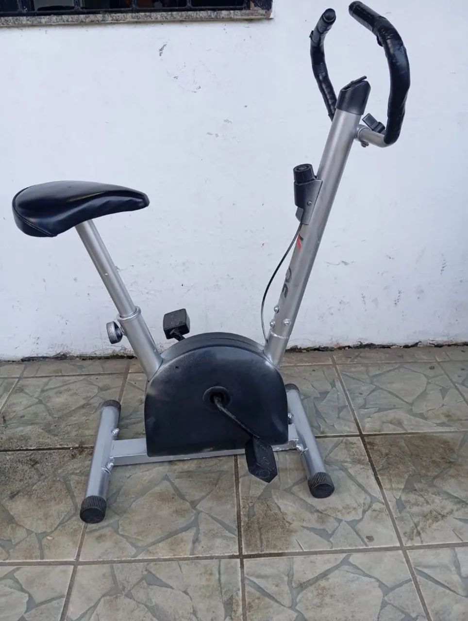 Vendo Bike Ergométrica - Foto 2