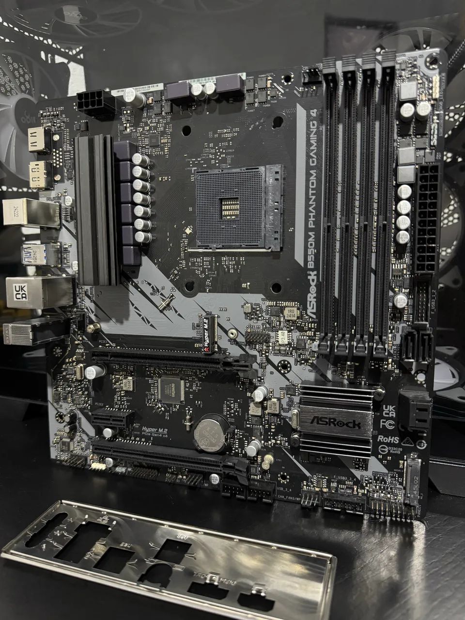 B550M PHANTOM GAMING 