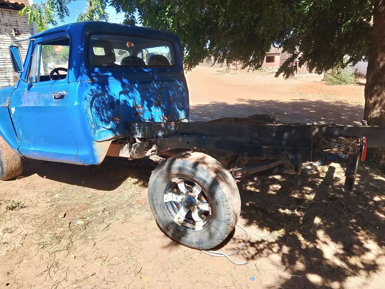 Chevrolet C-10 2.5/4.1 1979