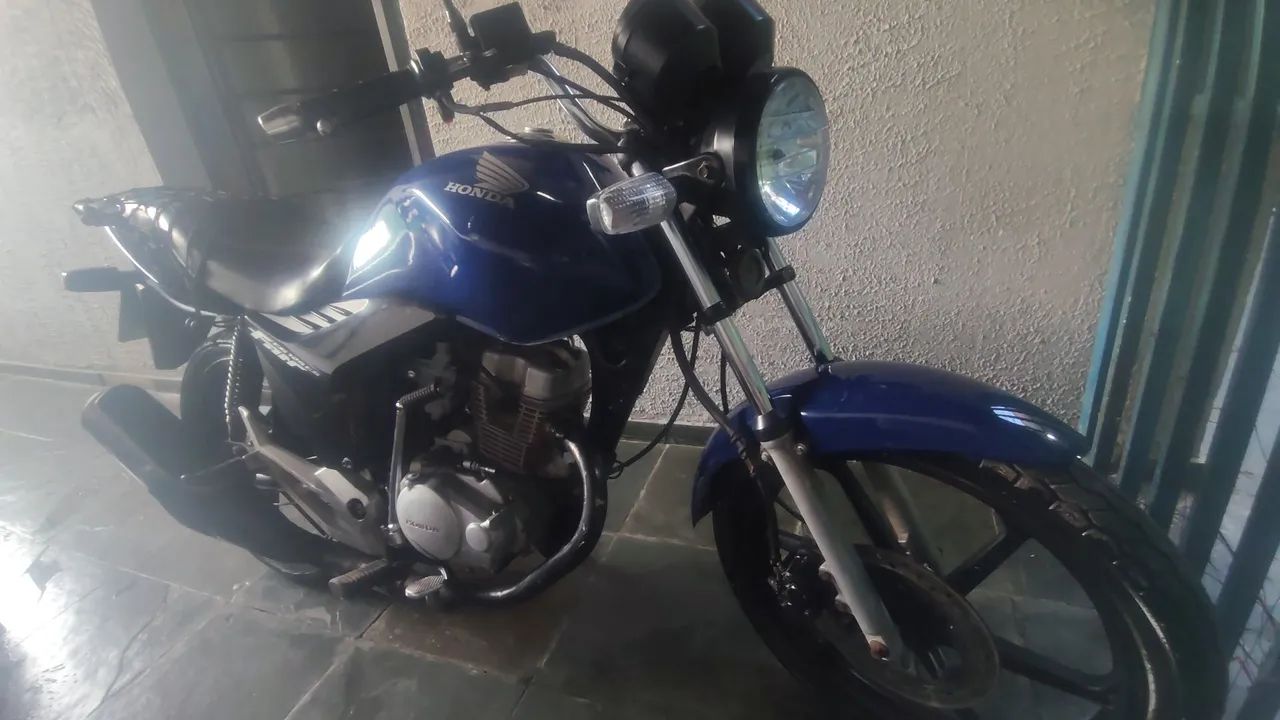 Fan 150 vendo 