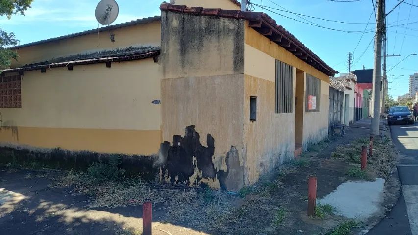 Vendo casa antiga Bairro Saraiva - Foto 3