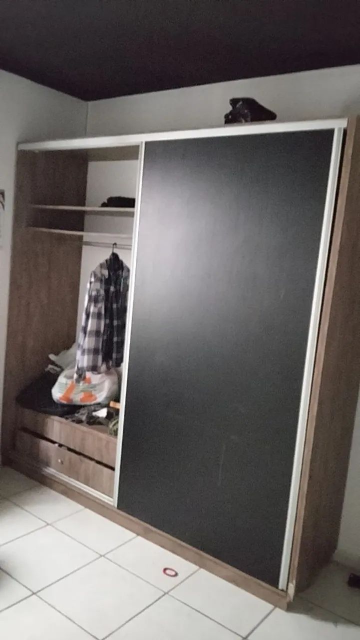 Guarda roupa 