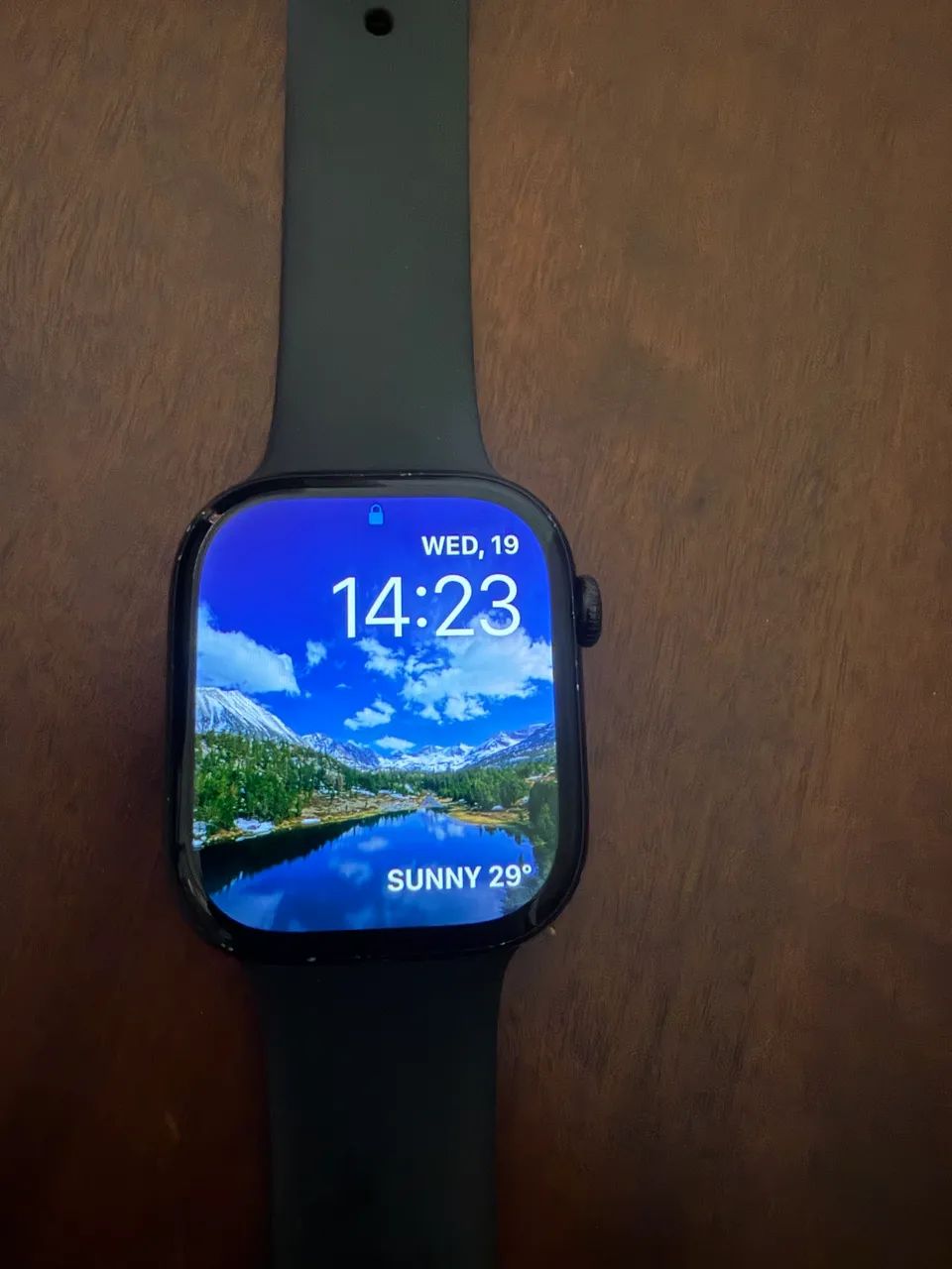 Apple Watch 10 - 42 mm Cellular + GPS 