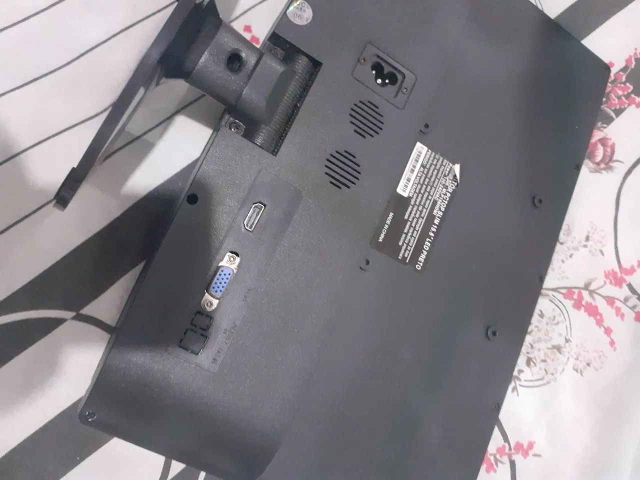 Monitor 16 polegada Led 150 reais  - Foto 3