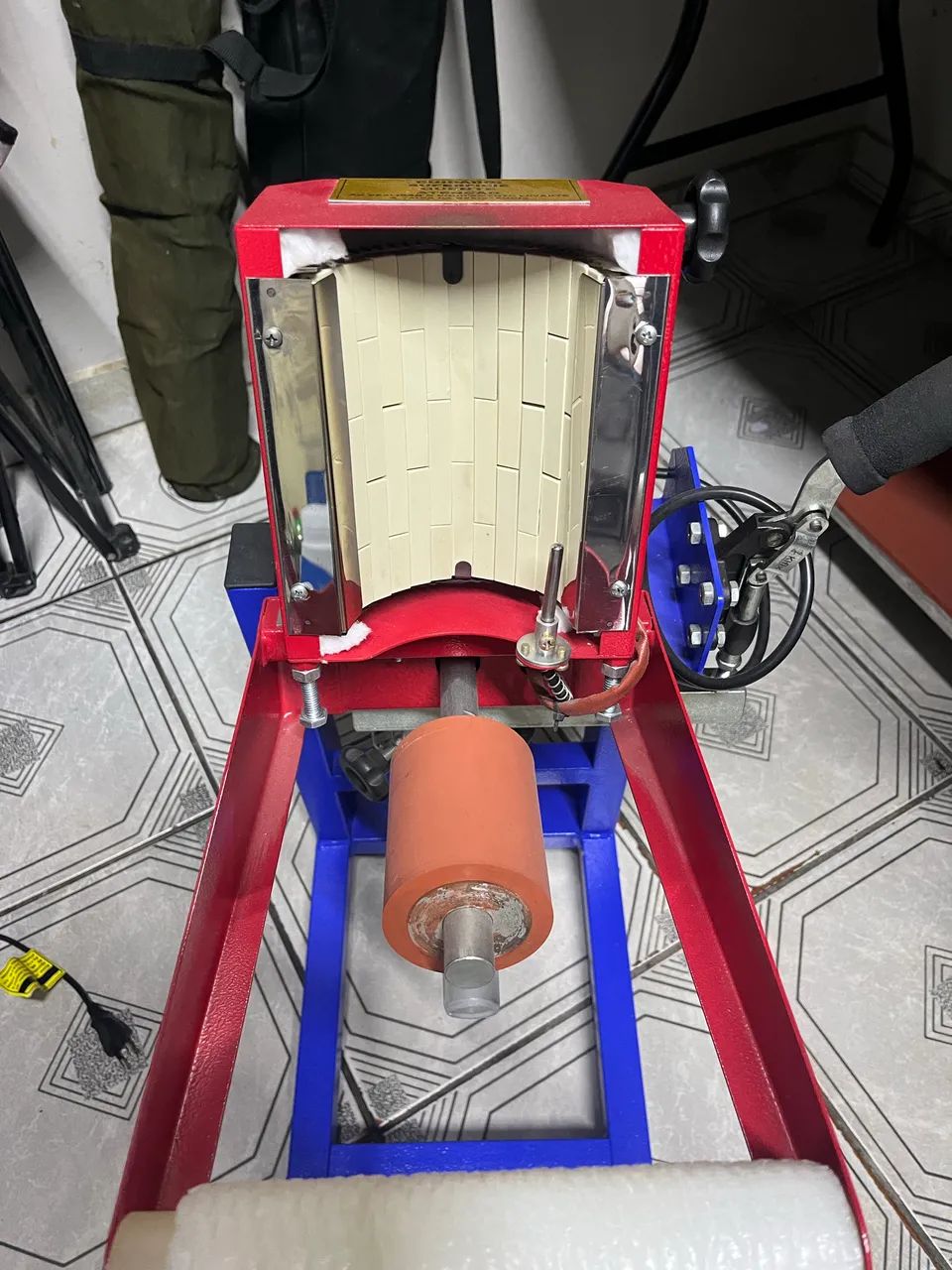 Maq. Giro 360 melhor maq. De sublimação  - Foto 2
