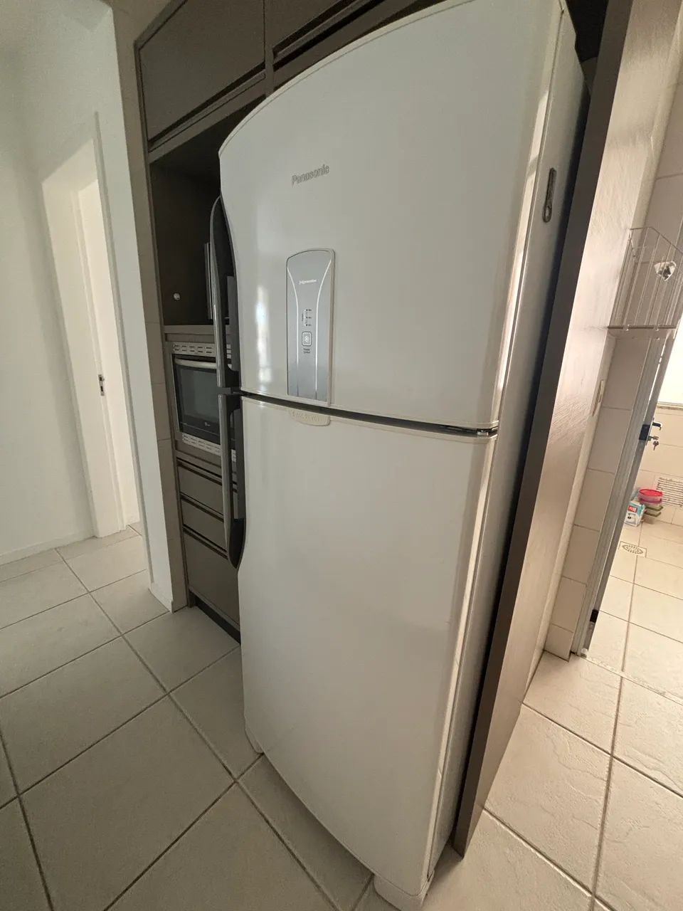 Geladeira Panasonic 