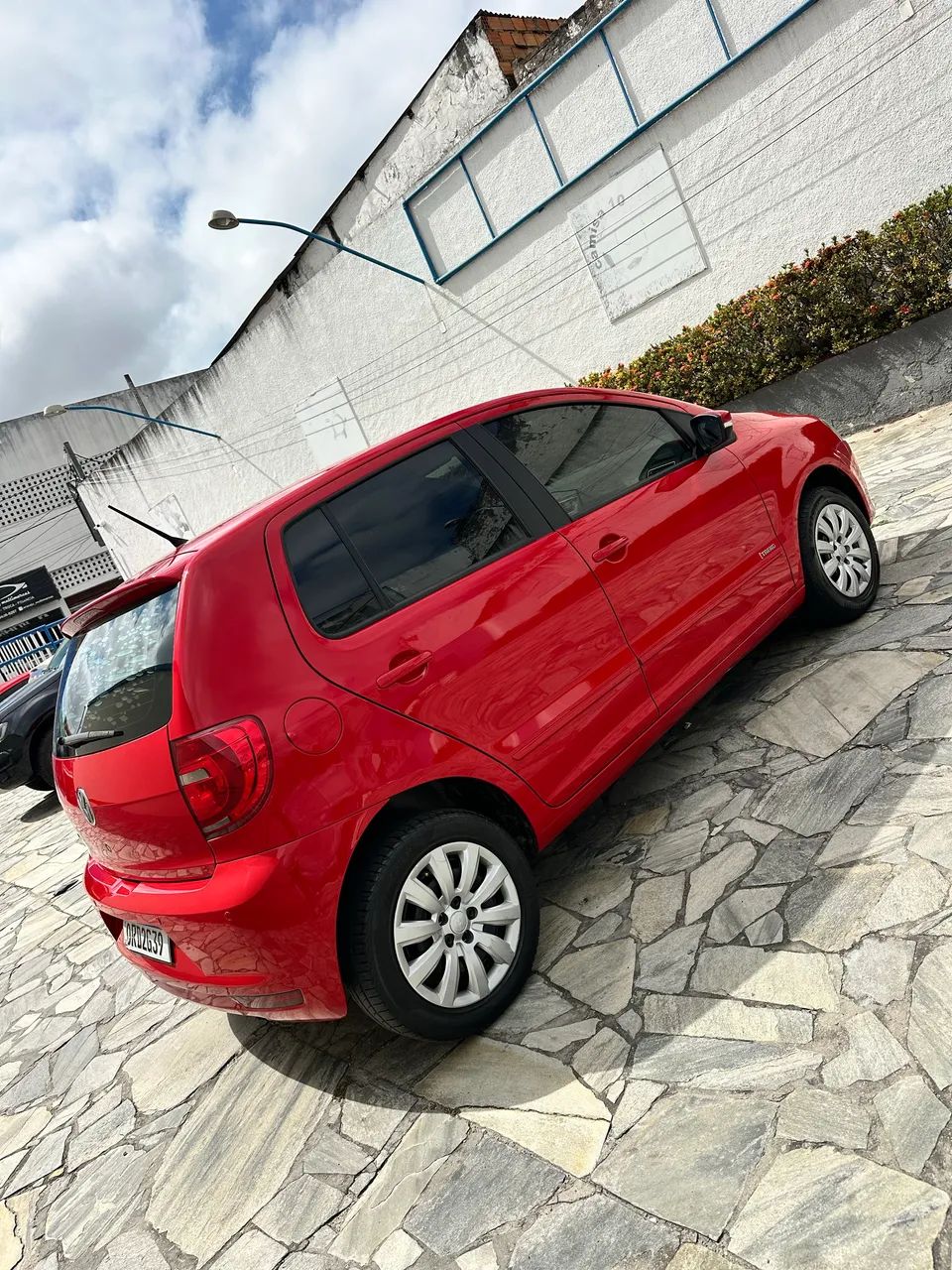 Volkswagen Fox 1.0 MI Total Flex 8V 3P 2014 - Foto 4