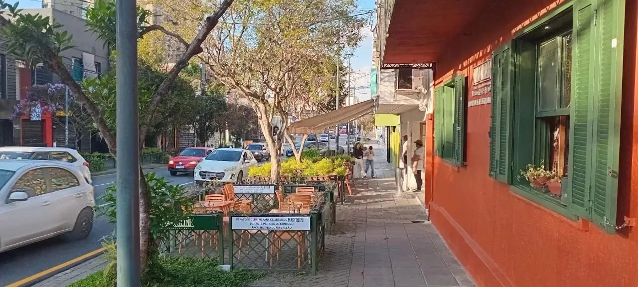 PONTO COMERCIAL no melhor lugar do Batel, Curitiba, Paraná!! Com 220 m² - Foto 2