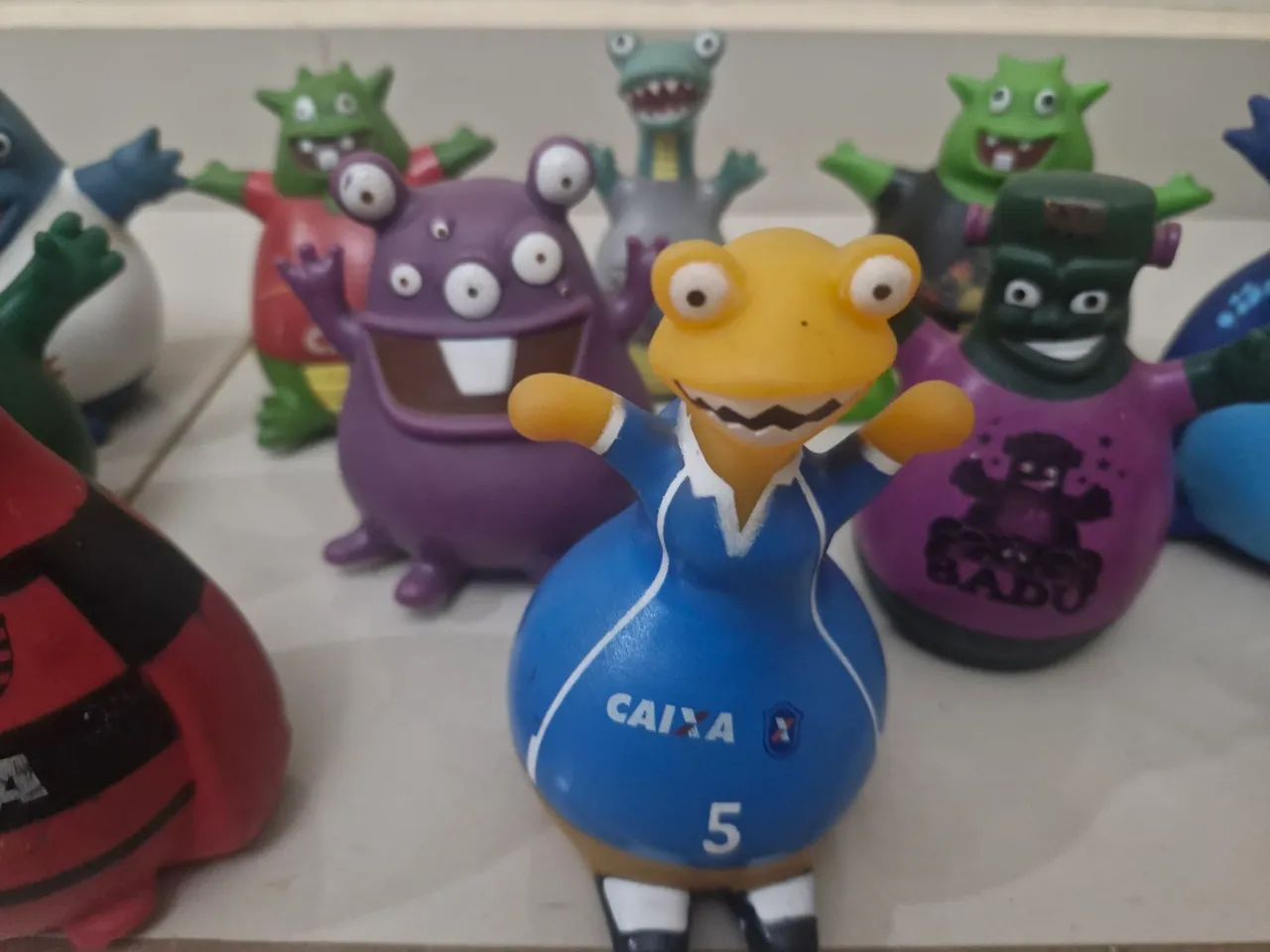 Miniaturas Poupançudos caixa  - Foto 4
