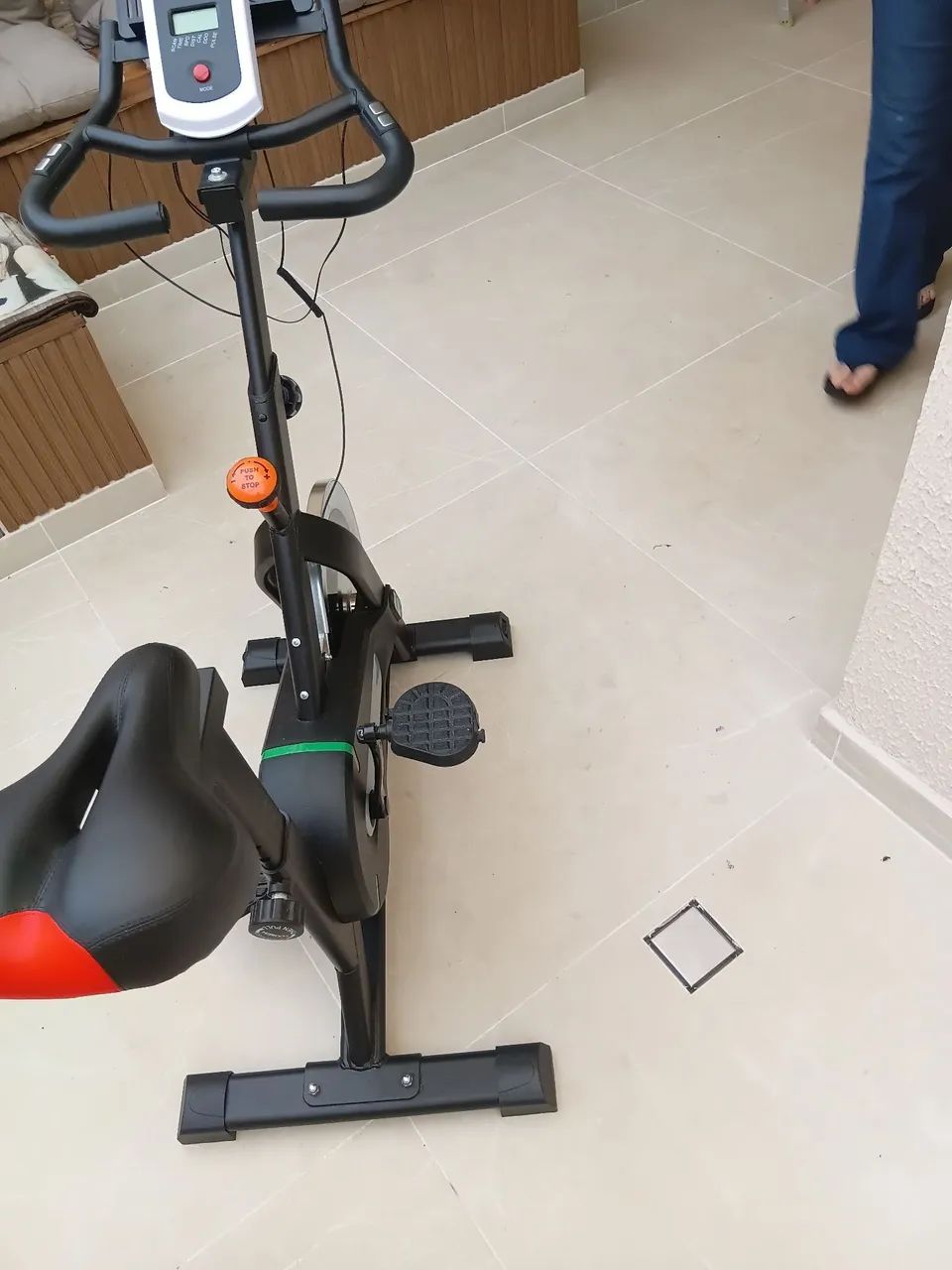 Vendo uma bicicleta egometrica 