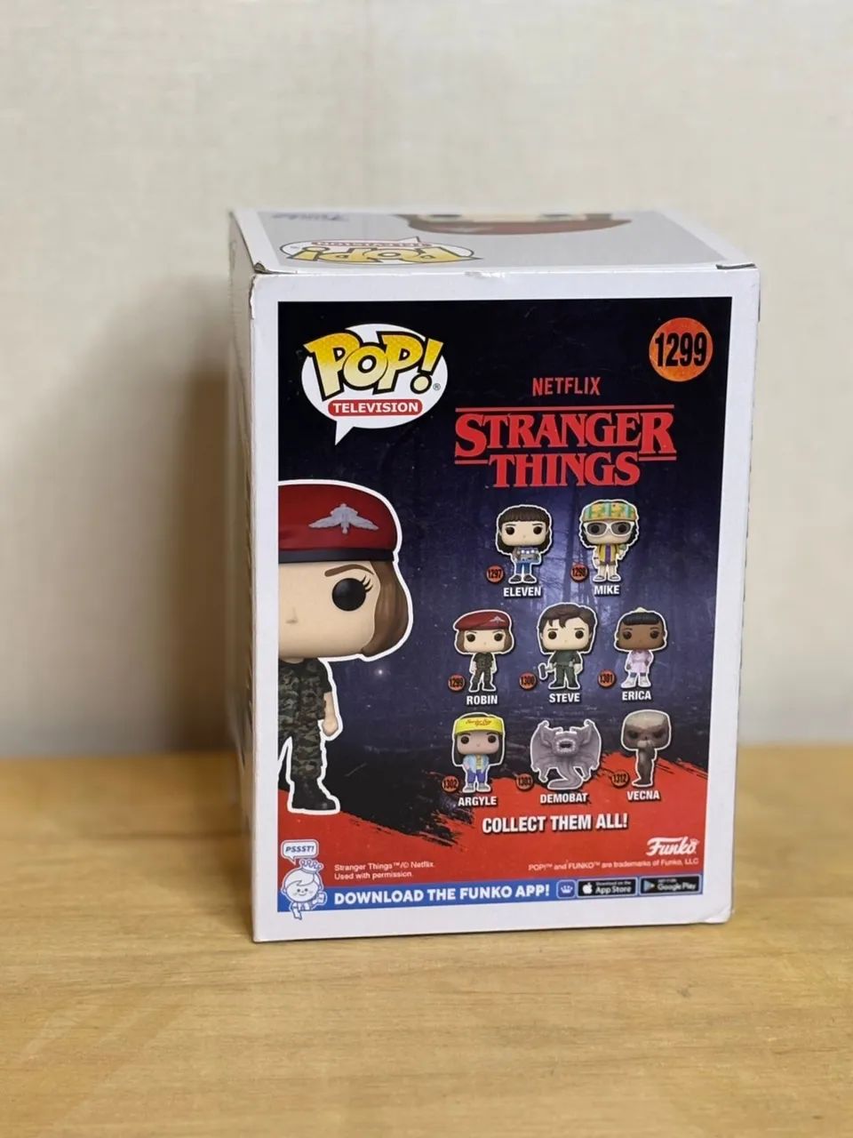 Funko Pop! Television Stranger Things - Robin #1299 - Foto 4