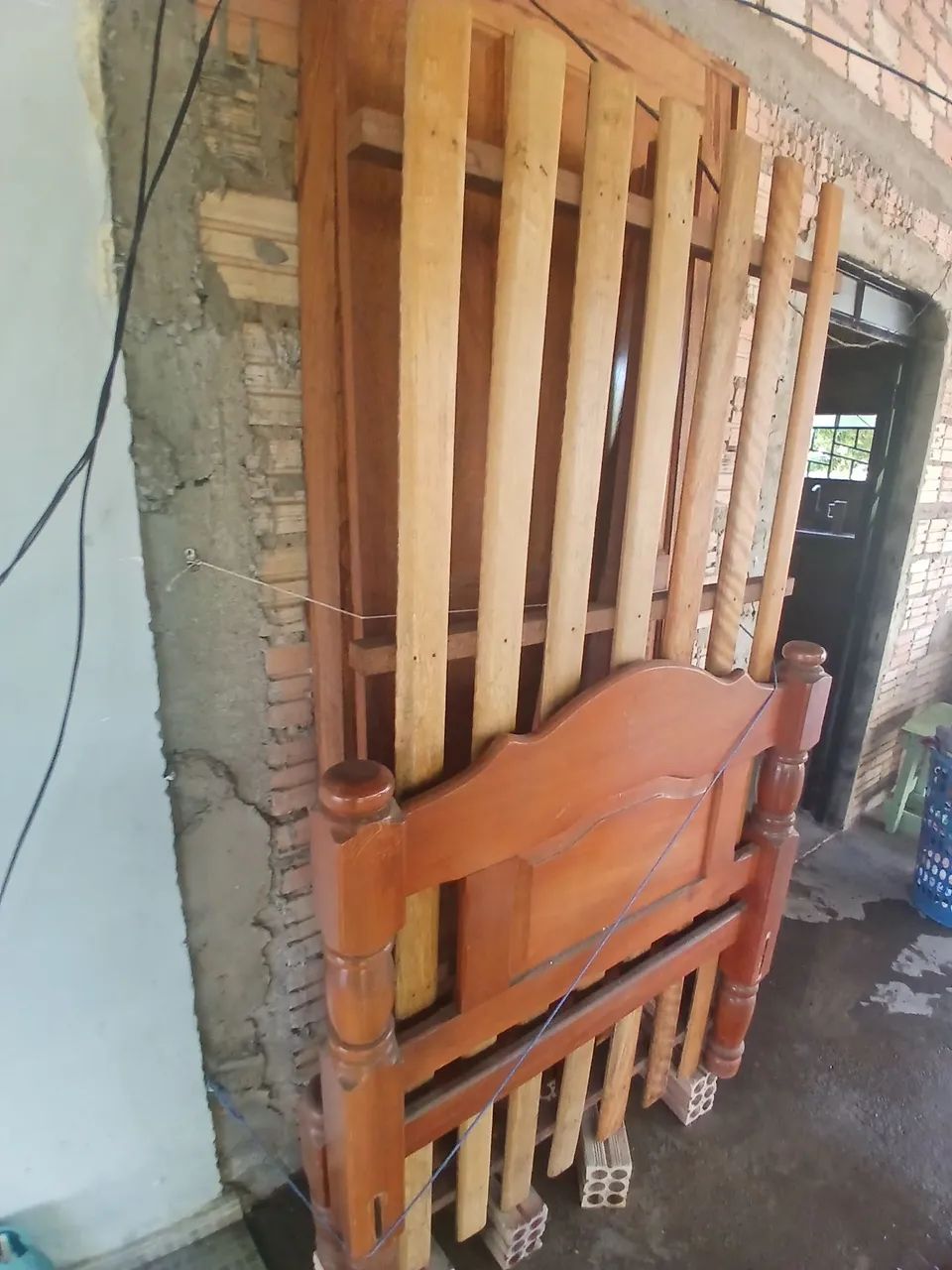 Vende-se cama com colchão  - Foto 5