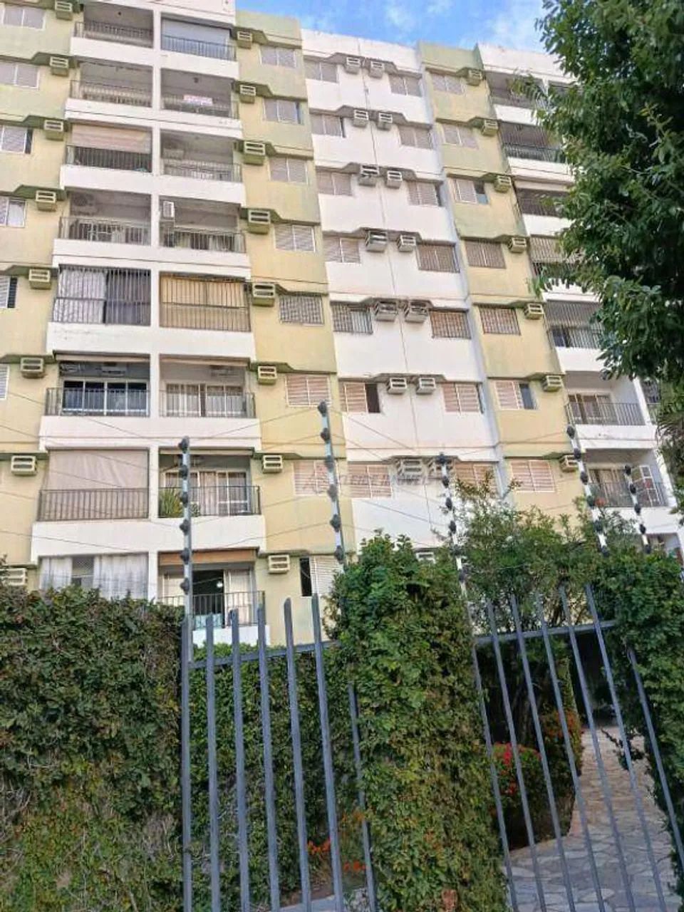 Apartamento, 02 quartos, mobilhado no Edifício São Benedito para Locação R$2.500,00 com o 