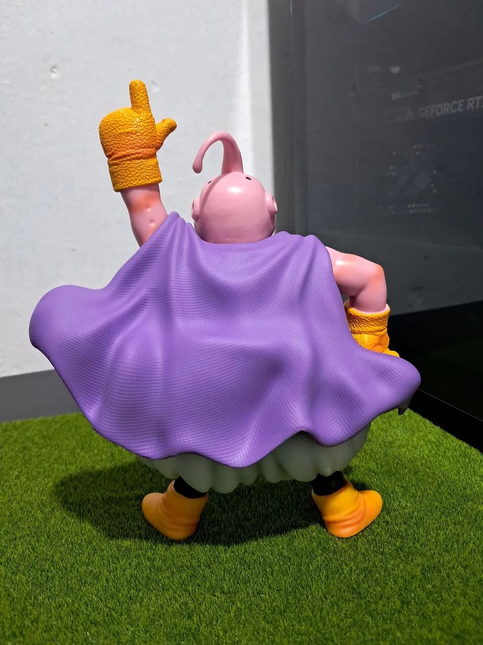 Action Figure Dragon Ball Z - Majin Buu 20cm - Foto 4