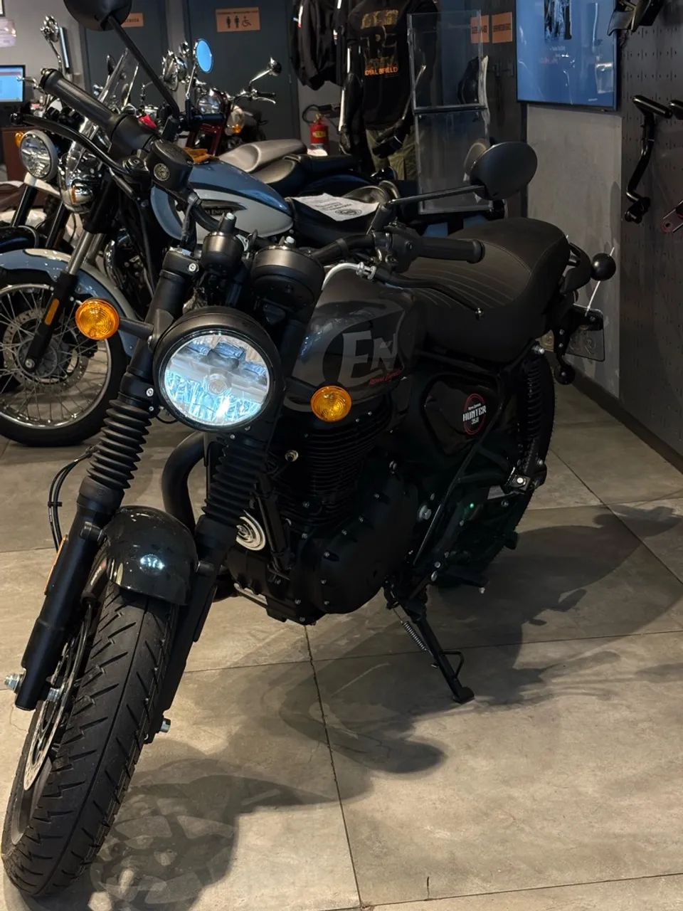 Hunter 350 / Dapper Grey - Letícia  - Foto 4
