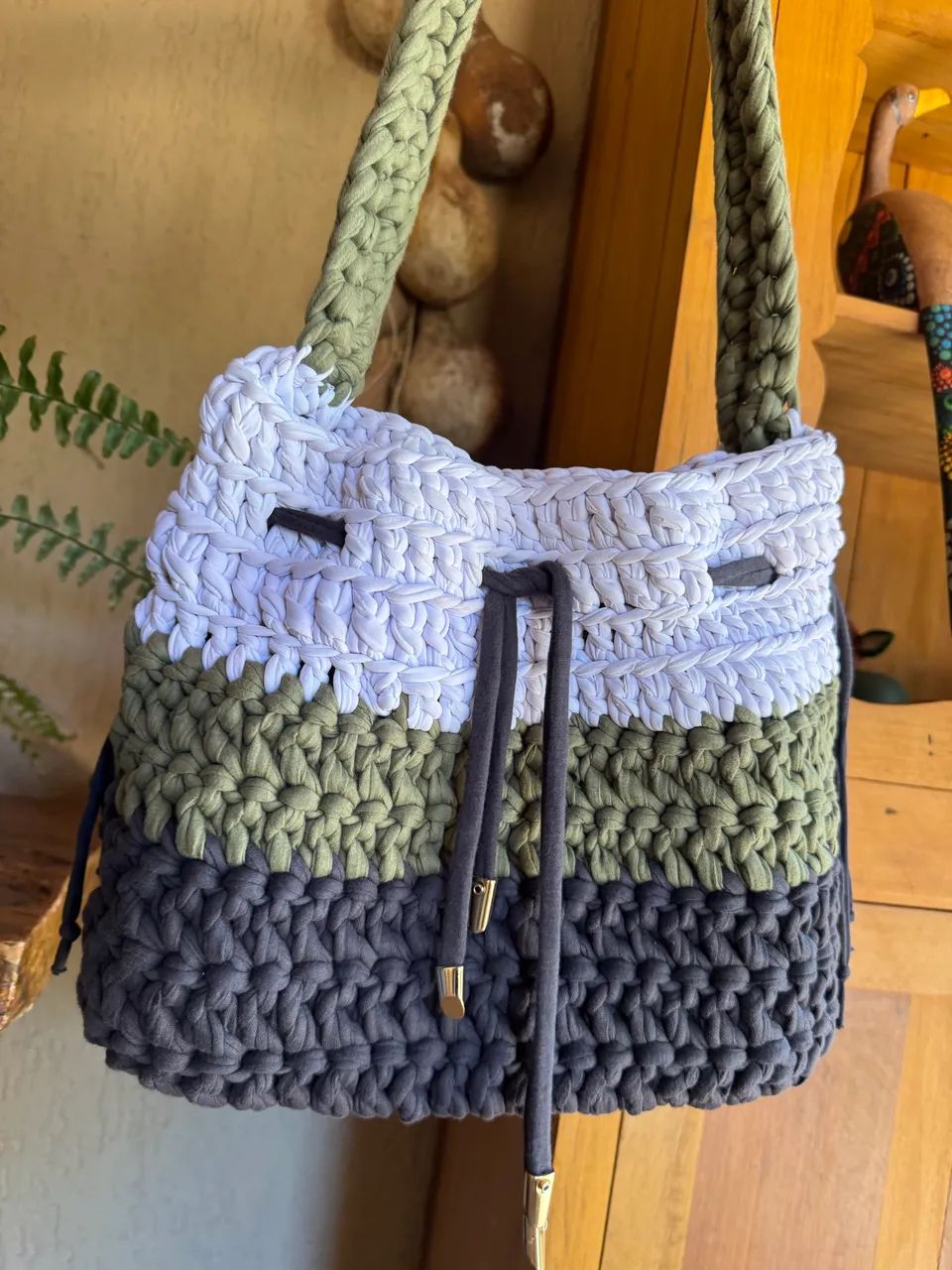 Bolsa saco de crochê  - Foto 4