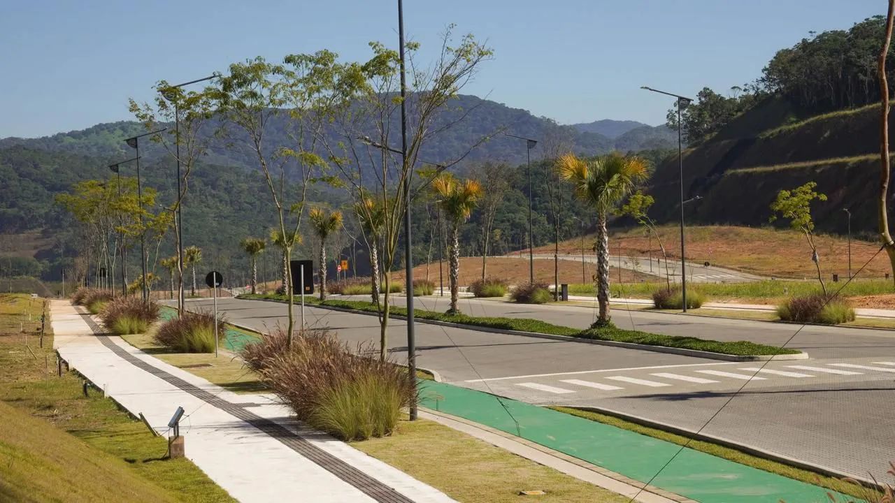 LOTE n* 188 /300 m2 a VENDA no COLINAS  de CAMBORIÚ  VILLAGE - Foto 8