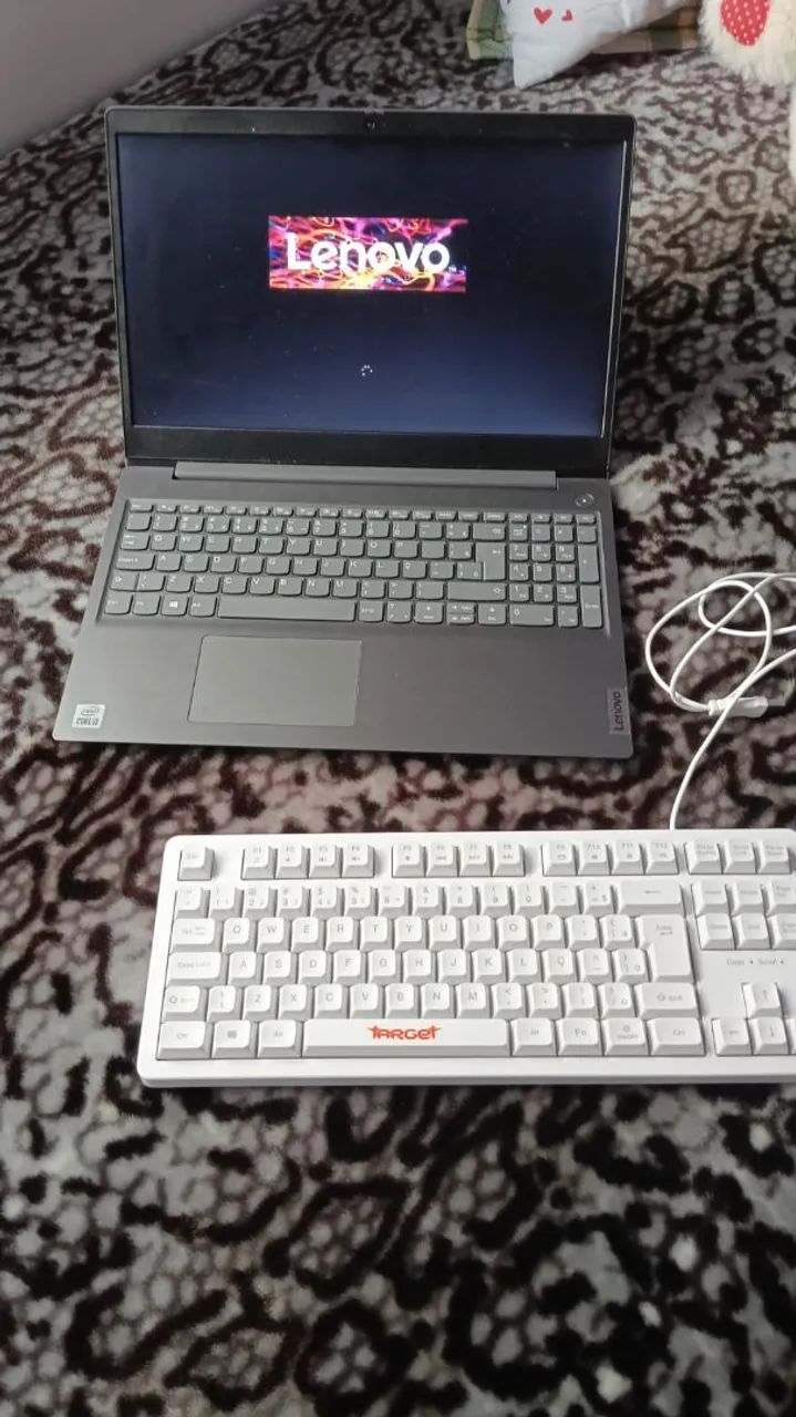 Notebook Leveno - Foto 2