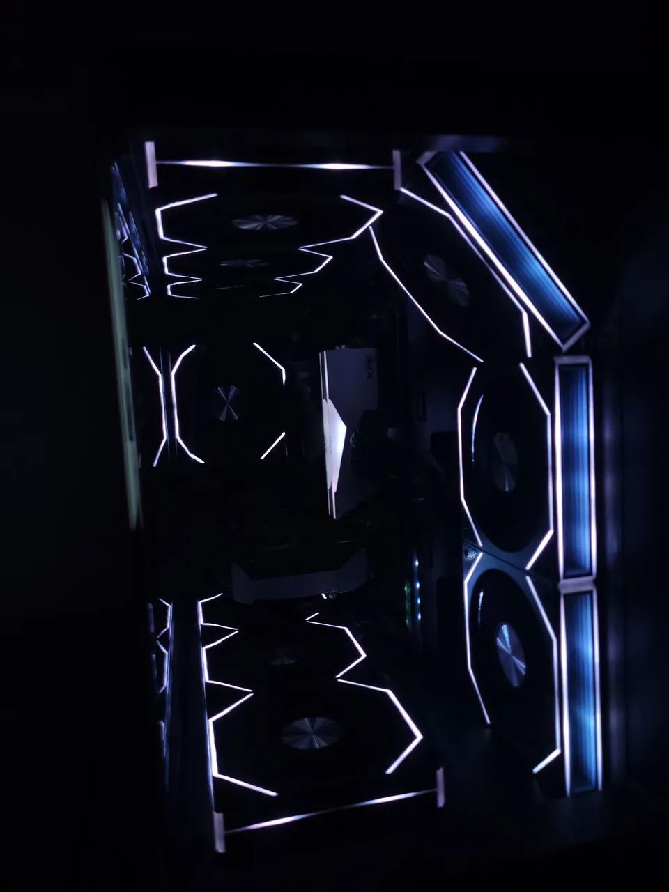 Pc gamer completo Ryzen 5500 + 16gb de ram e Rtx 5060 8bg - Foto 3