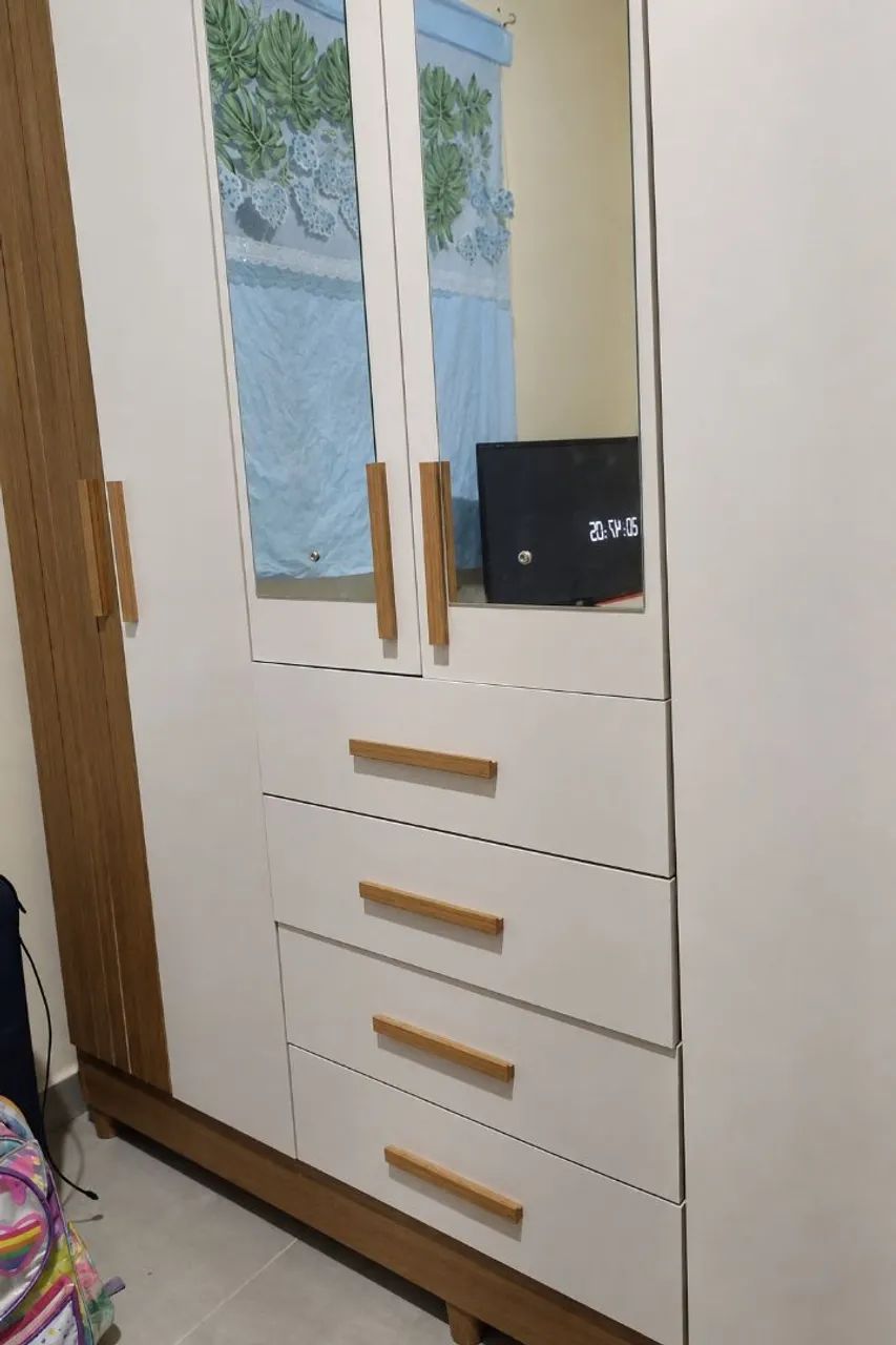 Guarda roupa