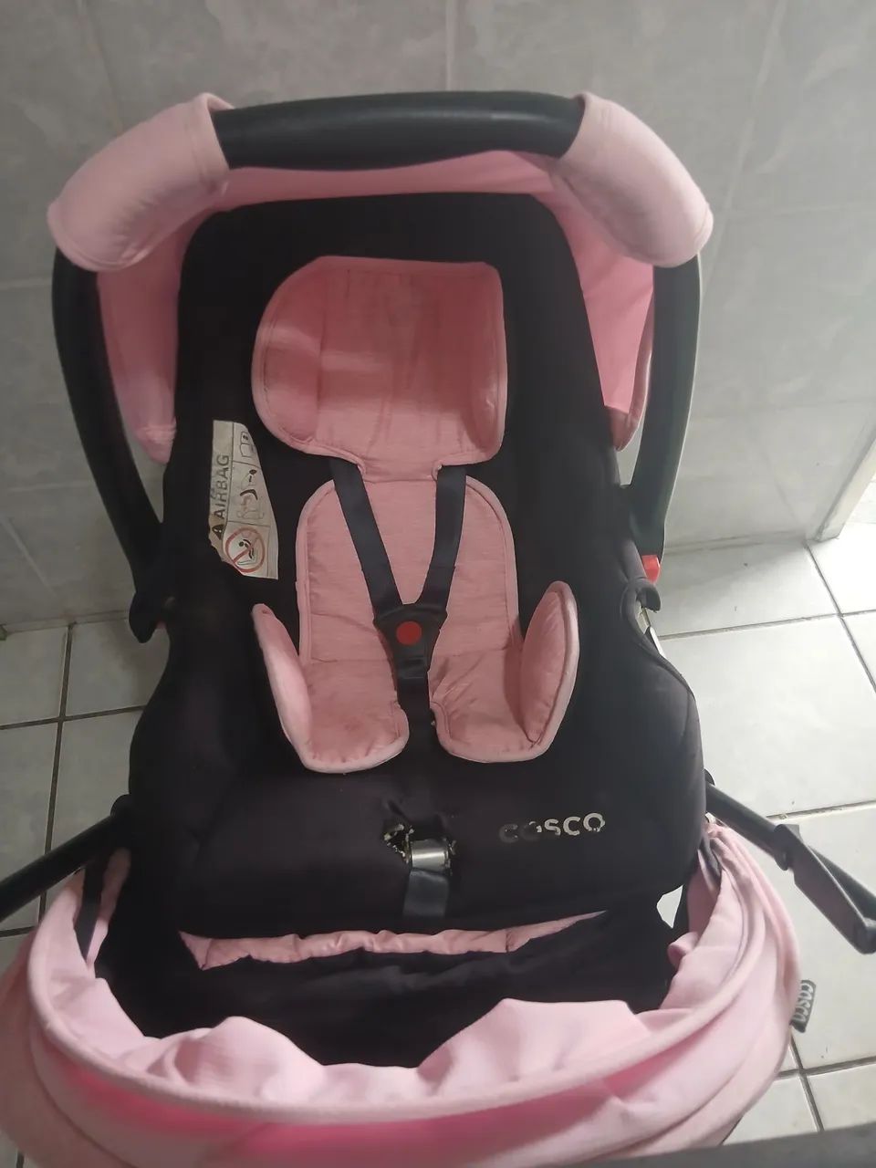 Vendo carrinho + bebe conforto - Foto 2