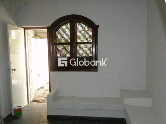 Casa 2 quartos à venda Centro 200m² Montes Claros MG - Foto 4