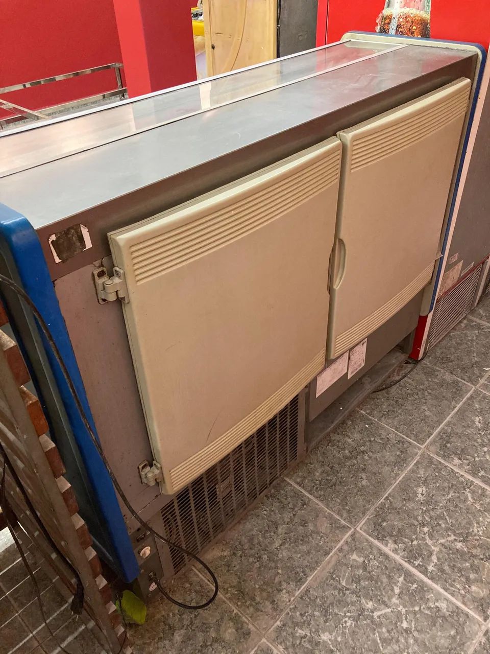 Balcão expositor REFRIGERADO horizontal GELOPAR - Foto 3