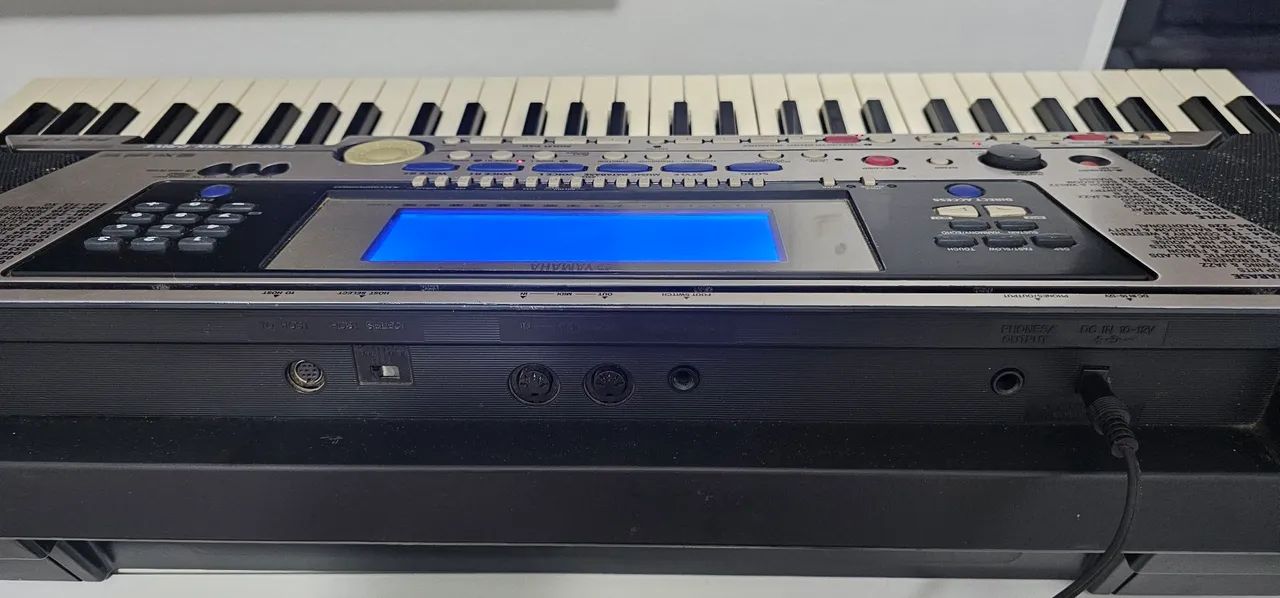 Teclado Yamaha PSR550 - Aceito troca  - Foto 6