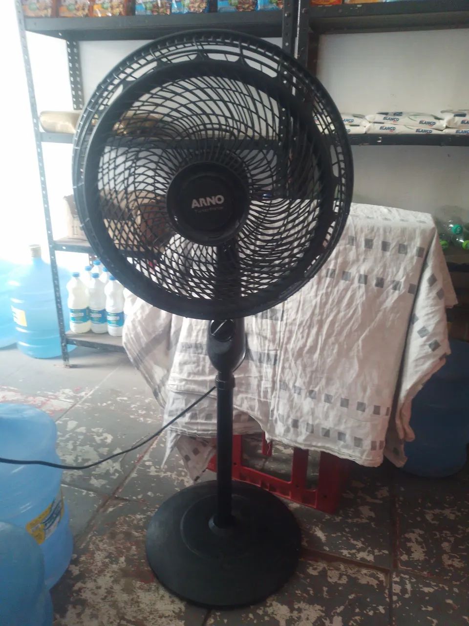 Ventilador de pé 