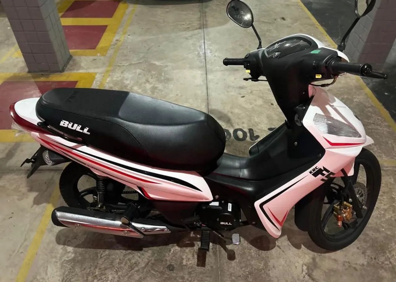 Bull 50  - Foto 3