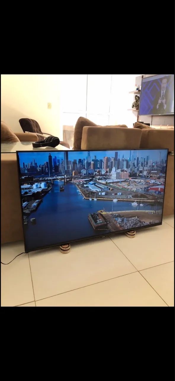 Tv smart 50 Samsung cristal 4k com Alexa  - Foto 2