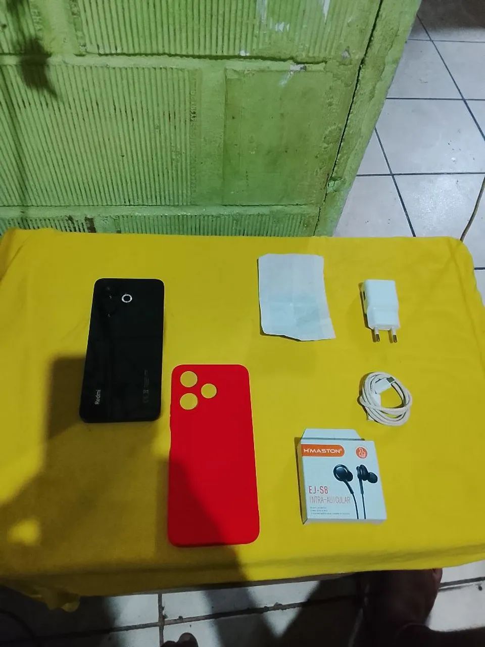 Vendo celular xaomi redmi note 13x 128 GB e 8 de ram com nota 