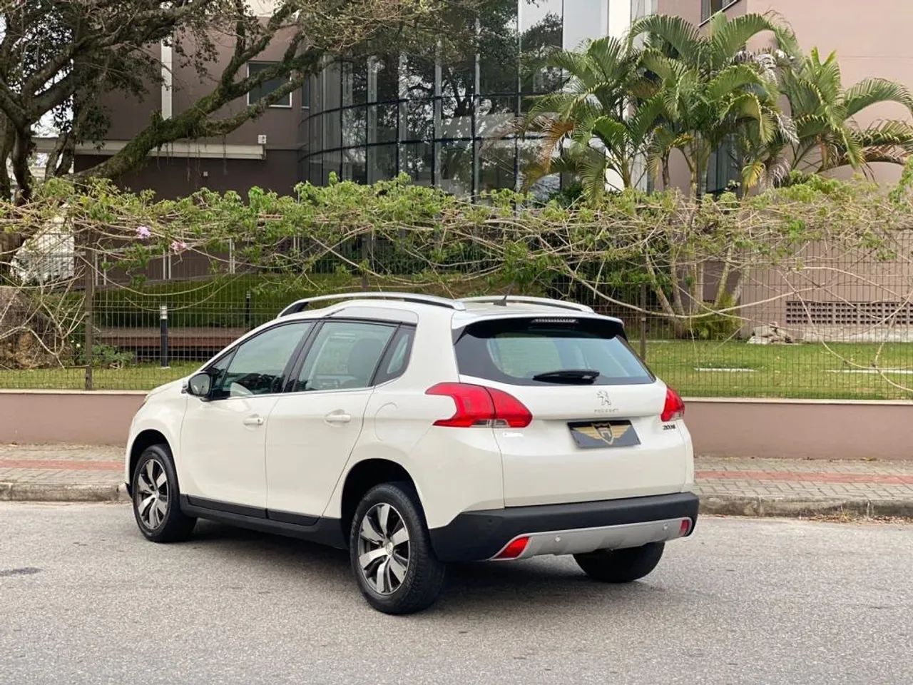 Peugeot 2008 Griffe 1.6 Flex 16V 5P Aut. 2017 - Foto 4