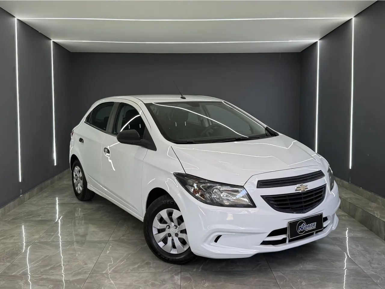Chevrolet Onix ONIX HATCH Joy 1.0 8V Flex 5p Mec. 2019