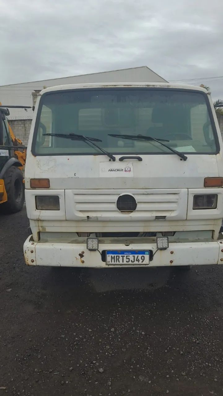 VENDE CAMINHÃO
