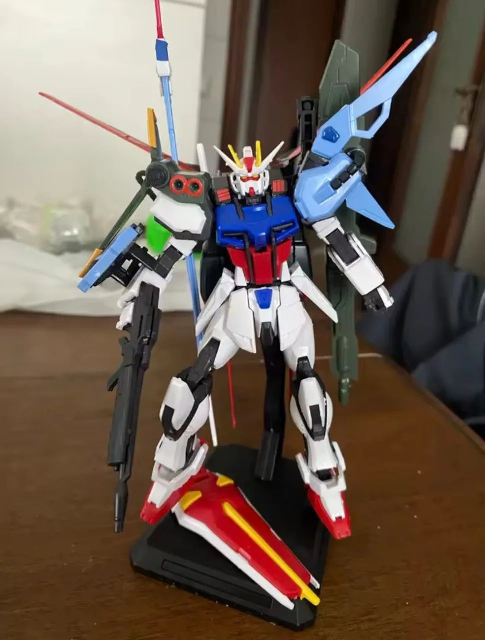 Gundam model kit robô de montar Azul - Foto 3