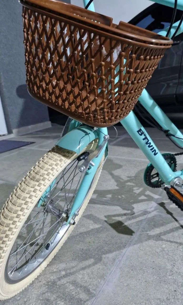 Bicicleta B-Twin novinha - Foto 3