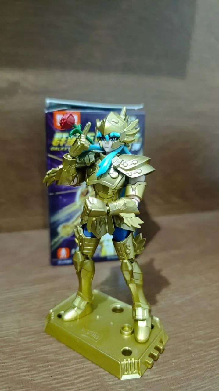 Blokees Saint Seiya - Afrodite de Peixe  - Foto 2