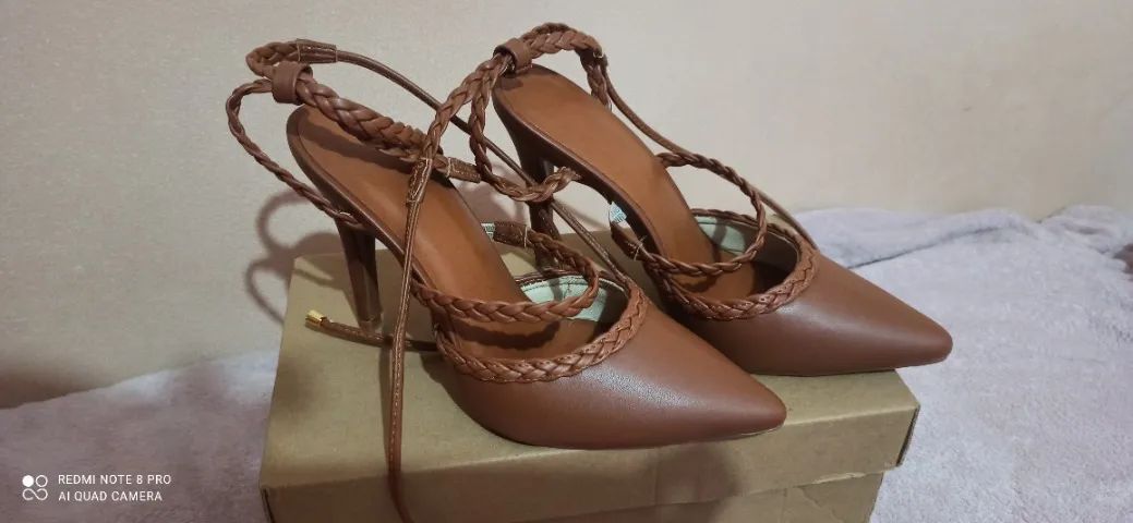 Sapato feminino Scarpin marrom  - Foto 4