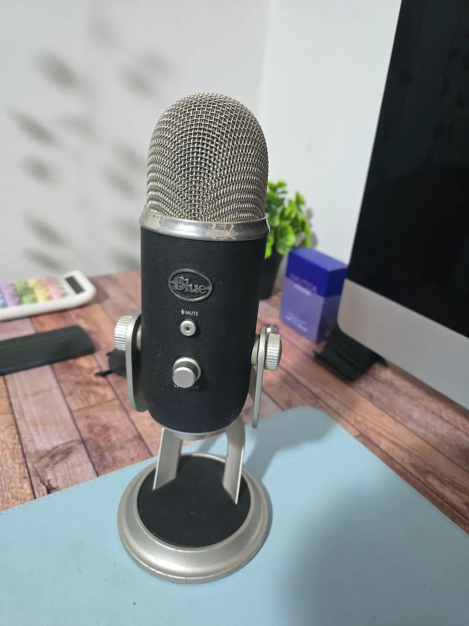Microfone Blueyeti pro