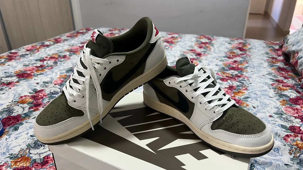 Nike air Jordan 1 Travis Scott Olive Green