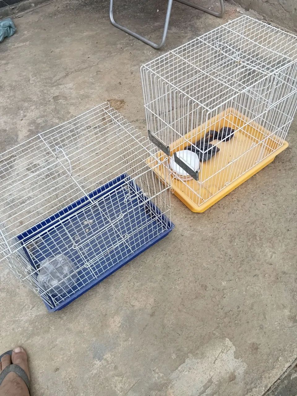 Vendo 2 gaiola 