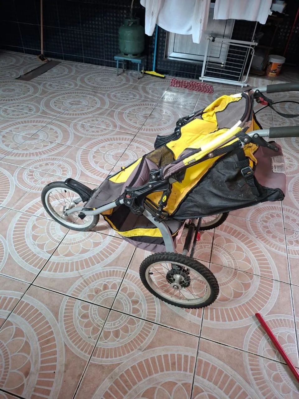 Carrinho de bebê do Iron Men  - Foto 3