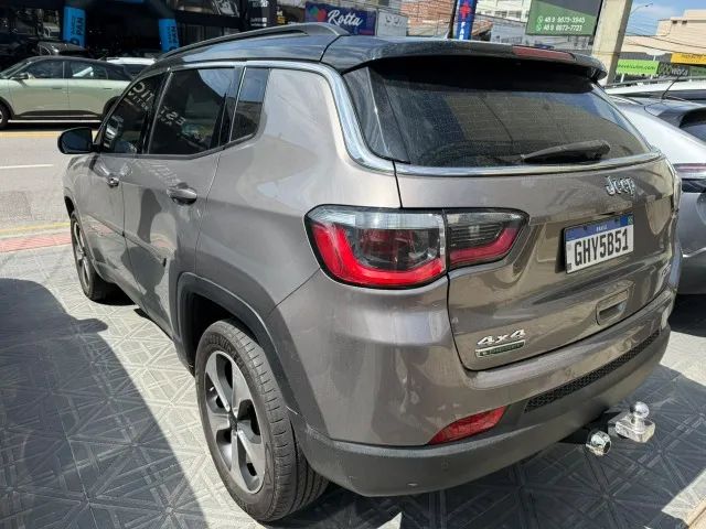 Jeep Compass Longitude 2.0 4X4 Dies. 16V Aut. 2017 - Foto 3