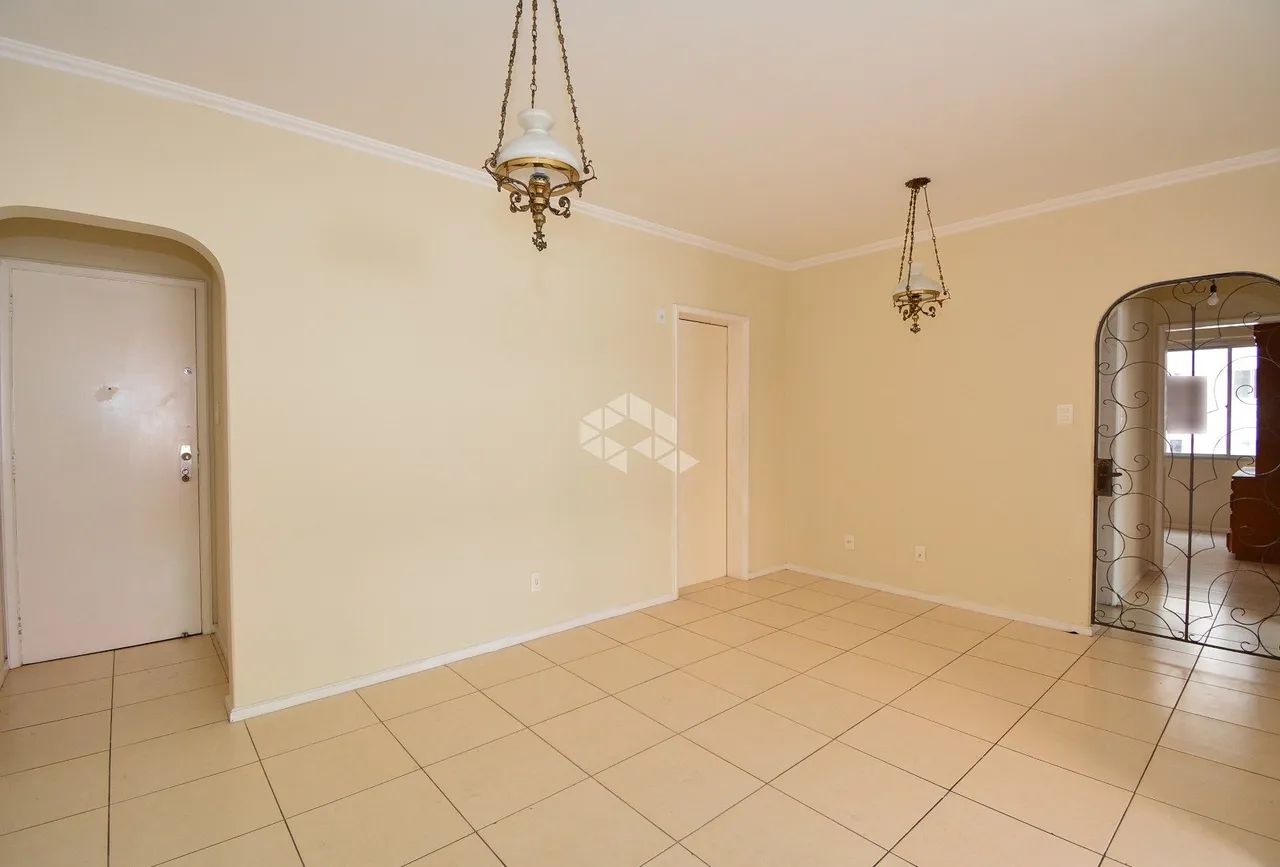 APARTAMENTO 3 QUARTOS COM VAGA E PORTARIA NO CENTRO DE FLORIANÓPOLIS - Foto 3