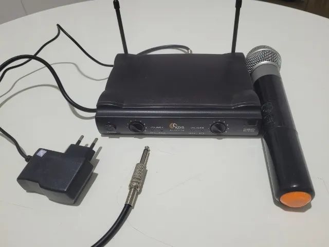 MICROFONE SEM FIO KDSW-402M COM 1 MICROFONE DE MÃO - Foto 2
